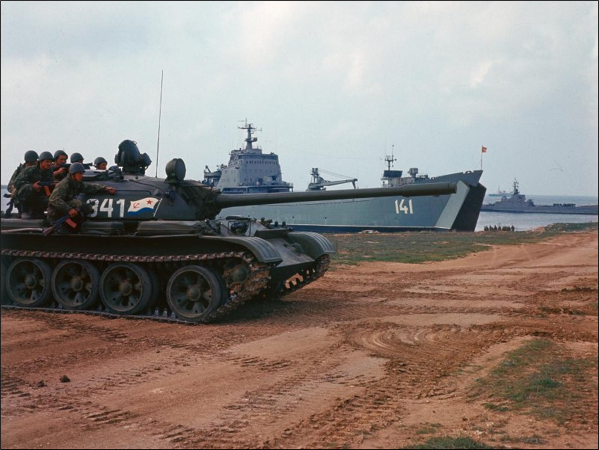 т 55 морской пехоты ссср. день танкиста в россии. т55 танк в сомали. танкисты морской пехоты. наталья пехота.