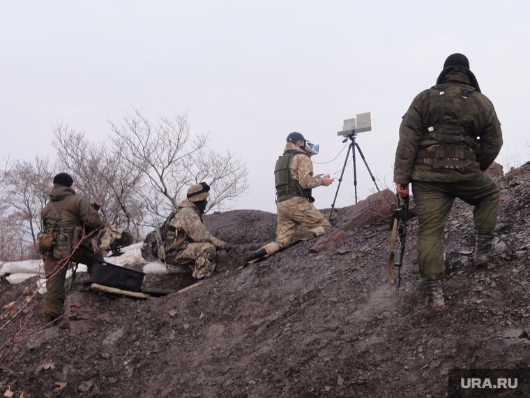    Военный корреспондент Никита Третьяков рассказал, что взять с собой на фронт