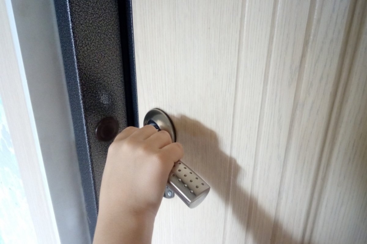    Юрист рассказал, кто имеет право вскрыть квартиру в отсутствии хозяев