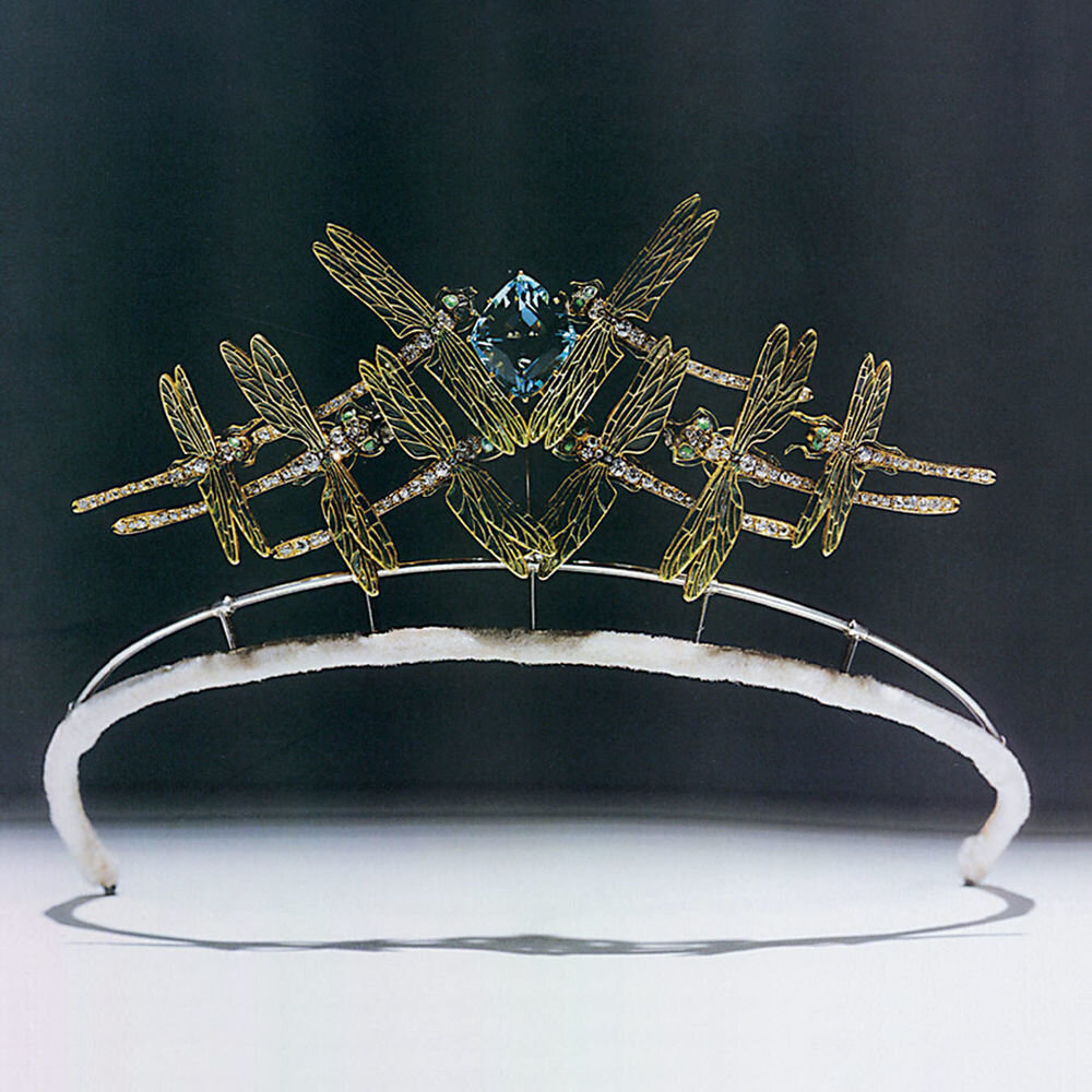 Тиара Rene Lalique. Источник: jewellerymag  