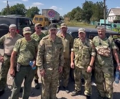    Оренбургские казаки доставили очередной гуманитарный конвой бойцам БАРС-6 в Донбасс Марина Шарт