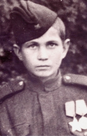 Сын полка Володя Тарновский
