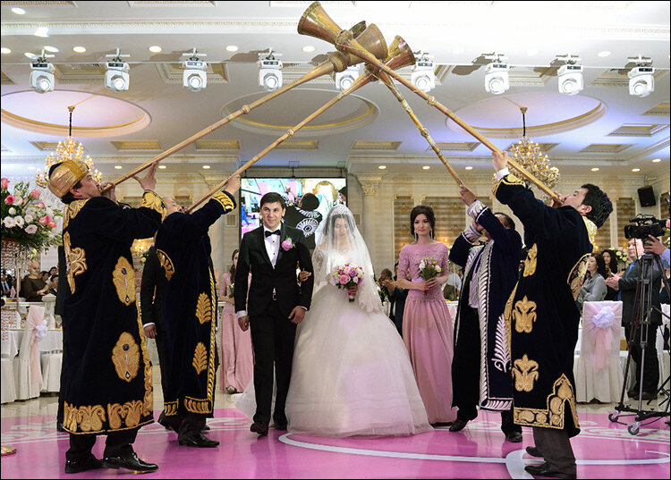 Свадьба в Узбекистане. Фото с сайта Wedding.uz