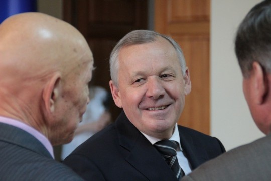 
Шуба Виталий, Сессия Заксобрания 2 созыва, 25 сентября 2013 года, фотограф: Андрей Лаховский © Проект "Лица Сибири"