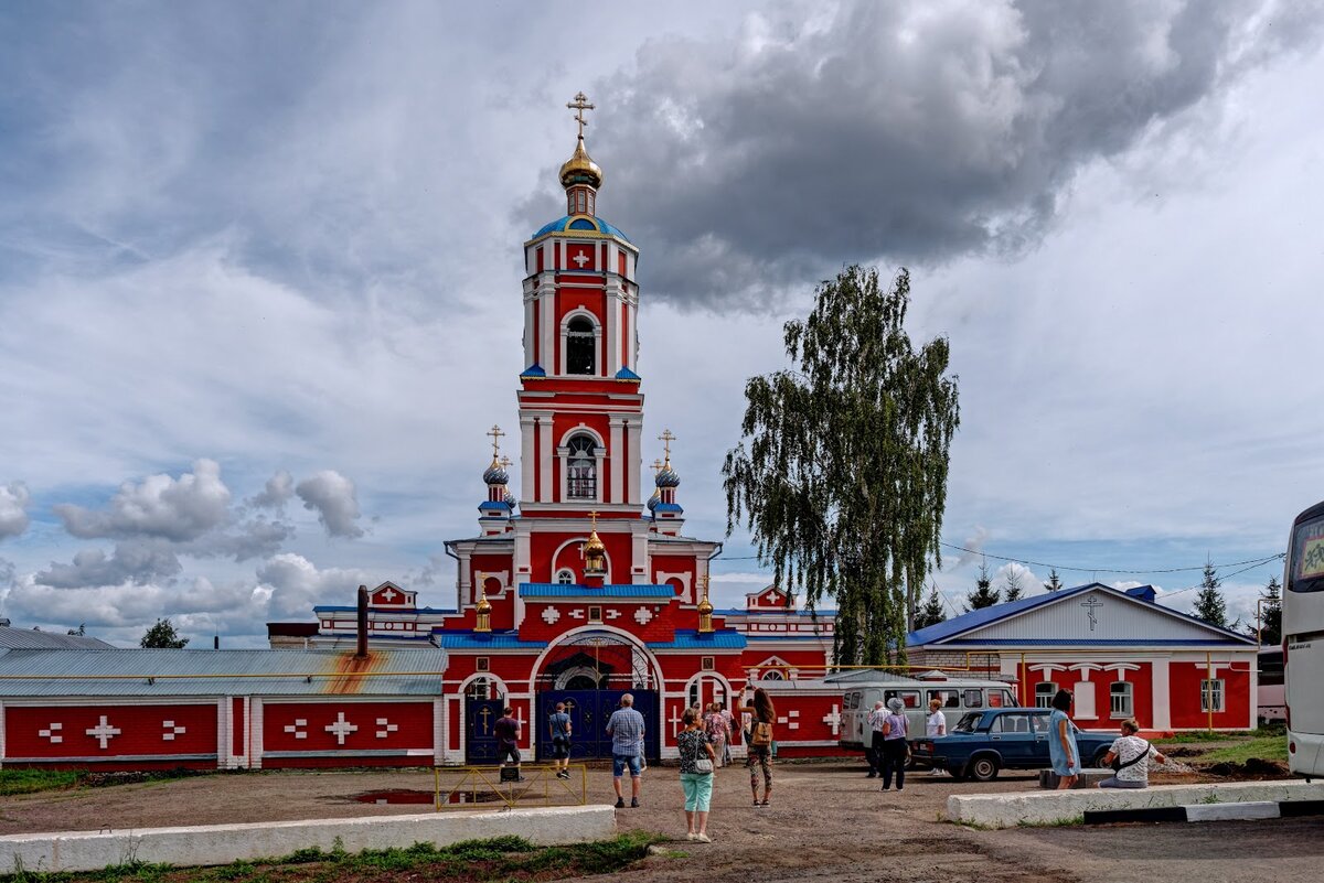 Тетюши татарстан. Троицкий собор Тетюши. Тетюши Татарстан центр. Крепость Тетюши 1558.