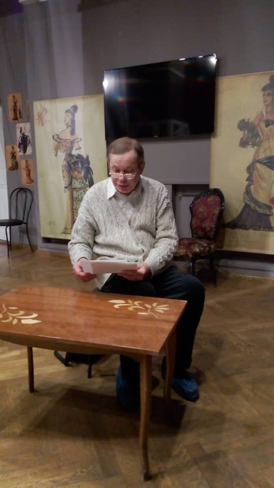 Поэт Виктор Смирнов на Ночи искусств в музее Мамина-Сибиряка