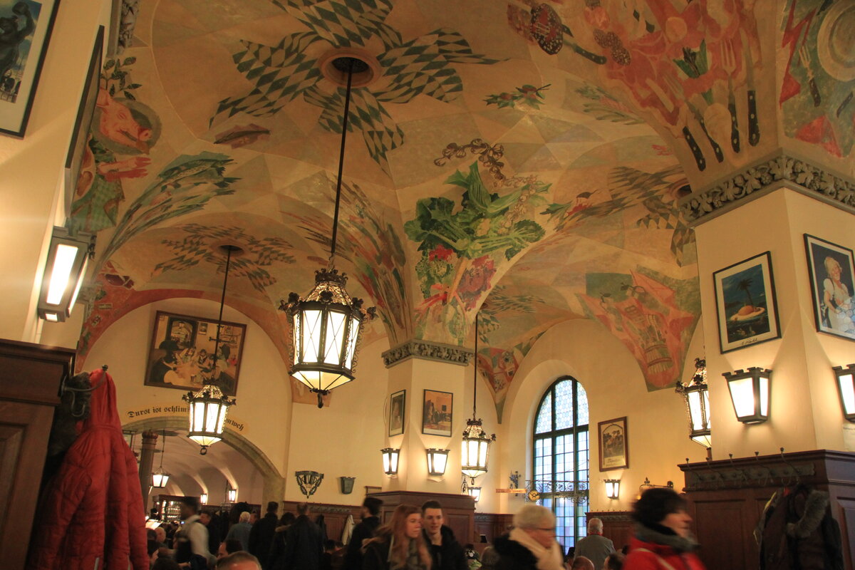 Очень красивые потолки