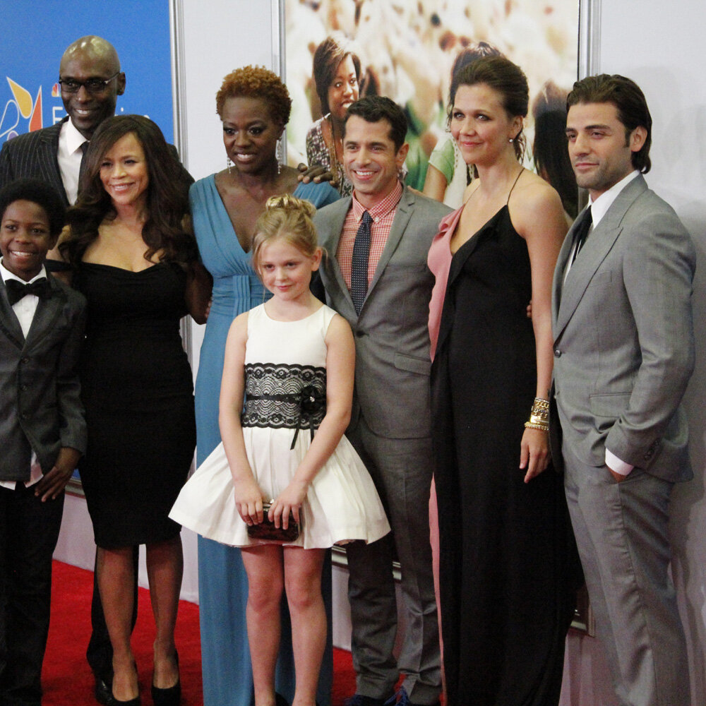 Виола Дэвис (Viola Davis) с актерами фильма «Обучение полетам» (Won’t Back Down) / © Joella Marano / flickr