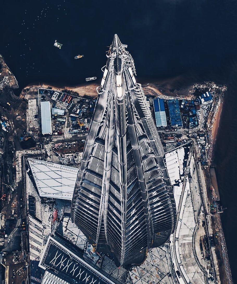 Фото by Мегаполис https://www.instagram.com/p/Bq6yKR1hPwS/