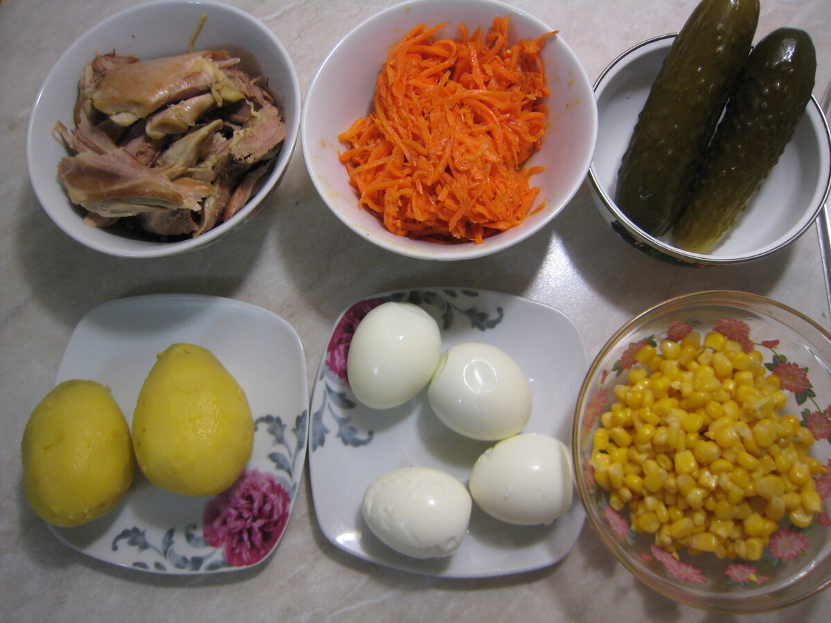 Салат оливье с морковкой по-корейски