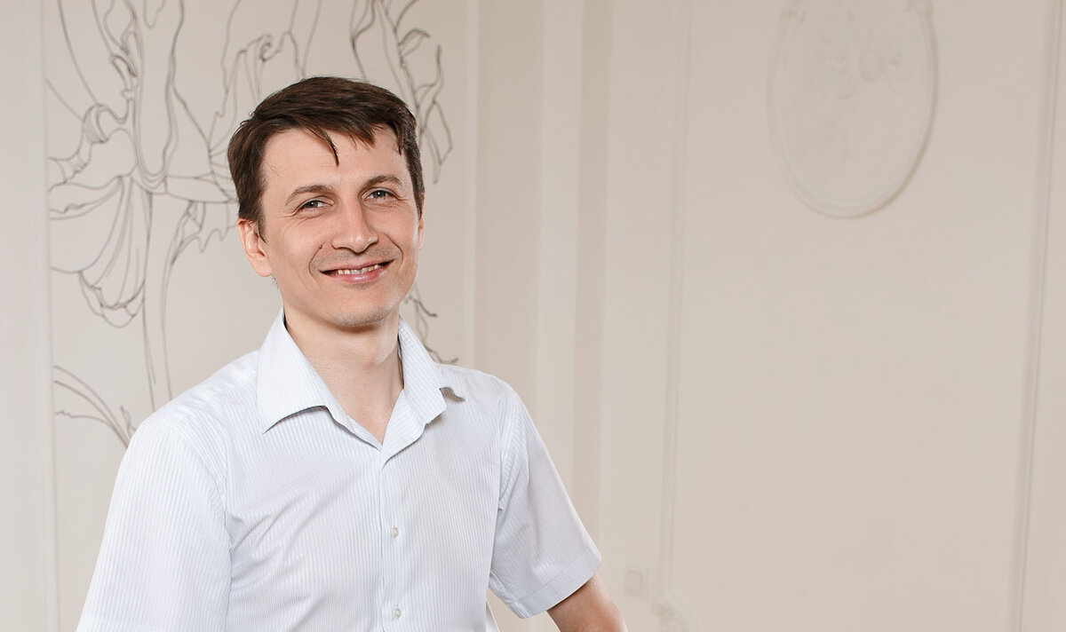 Павел Мамаев - специалист отдела закупок  ТД "Кайрос"