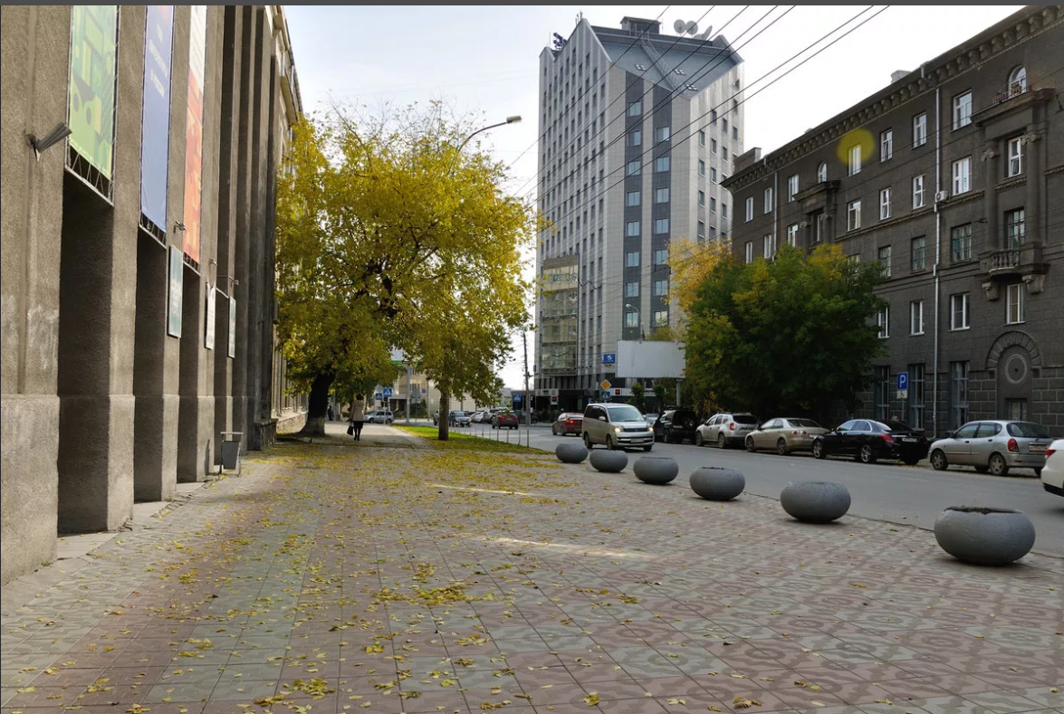 Для сравнения - Россия Новосибирск 4000 км от МКАД. Специально не беру фото Москвы и Питера. Отопление в каждом доме, У всех стиральные машины, многие уже купили посудомоечные машины. Горячая и холодная вода в изобилии.