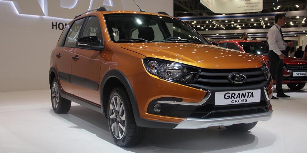 фото взято с сайта carsdb.ru