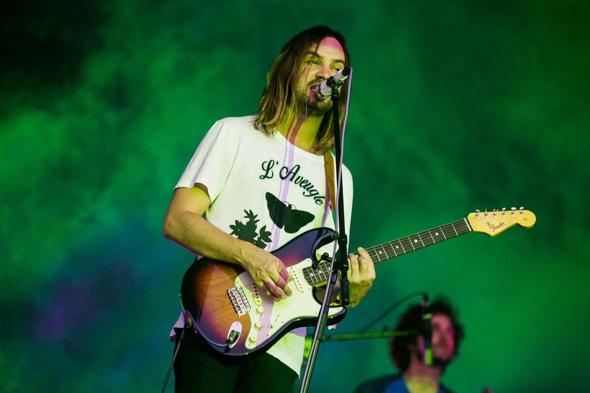 фото: http://diymag.com/2018/10/22/tame-impala-kevin-parker-theophilus-london-new-theo-impala-songs-listen