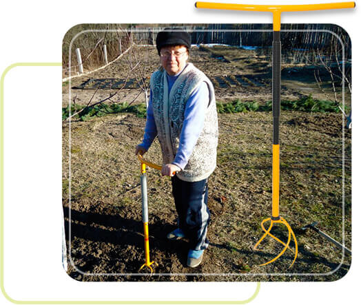 В отличие от огнеопасных и громоздких мотокультиваторов, культиватор-корнеудалитель «Торнадо» абсолютно безопасный и простой в использовании. А в отличие от лопаты, при работе с культиватором, полностью отсутствует нагрузка на позвоночник, и укрепляются мышцы спины!Ручной культиватор на 80% заменит мышечные усилия садовода при выполнении следующих работ: