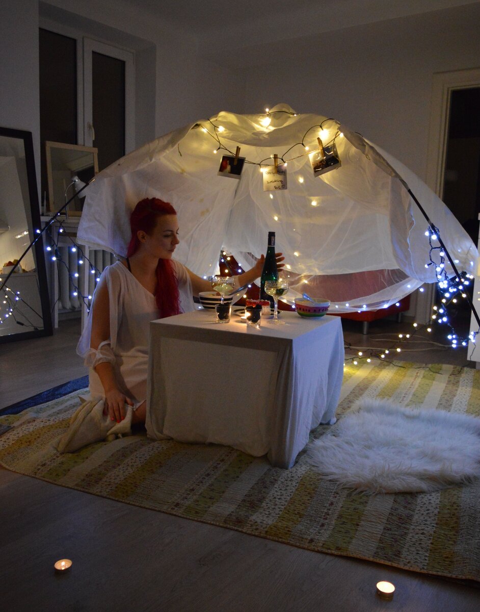 Источник https://hollywoodtvstarfantasycamp.com/diy-party-tent/