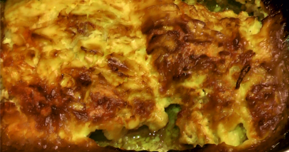 Корочка сверху мяса - это самое вкусное.