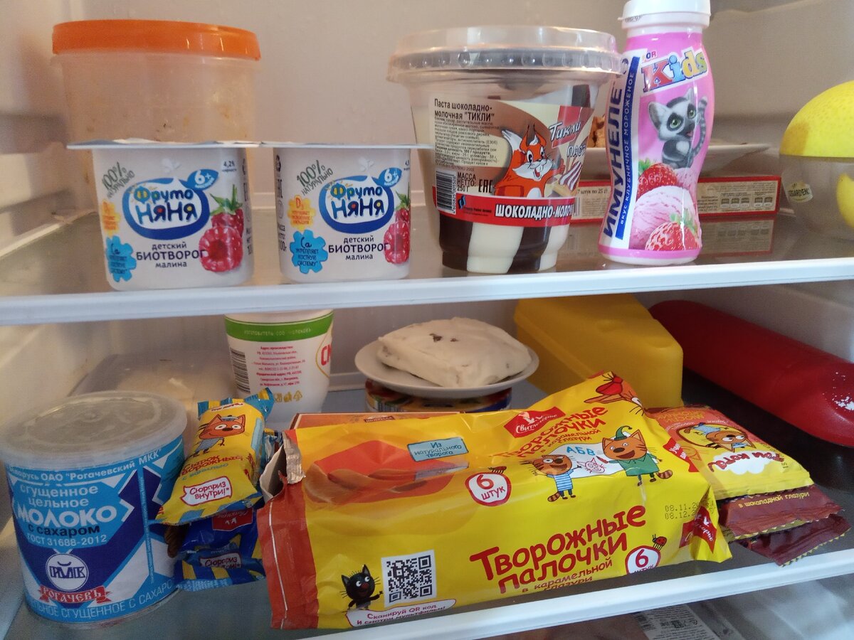 Очень люблю творожные палочки 👍😋 и неважно, что они детские