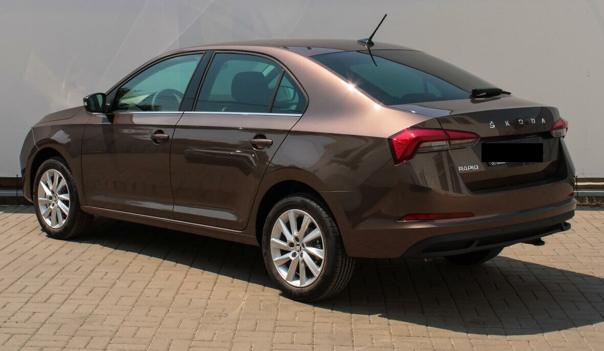 Одиннадцать минусов и двенадцать плюсов Volkswagen Polo и Skoda Rapid ...