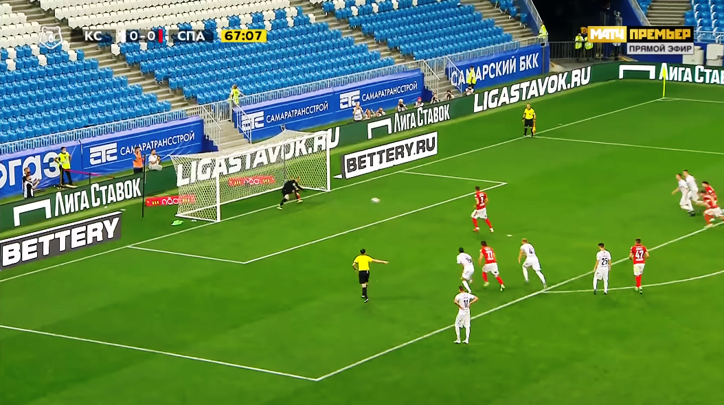 Соболев забивает пенальти, но не празднует