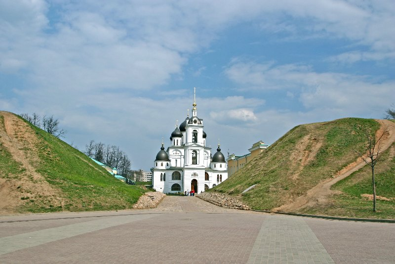 Дмитровск орловская область. Дмитровск-Орловский. Город Дмитровск. Город Дмитровск Орловская область фото. Если в Дмитровске Орловском Кремль..