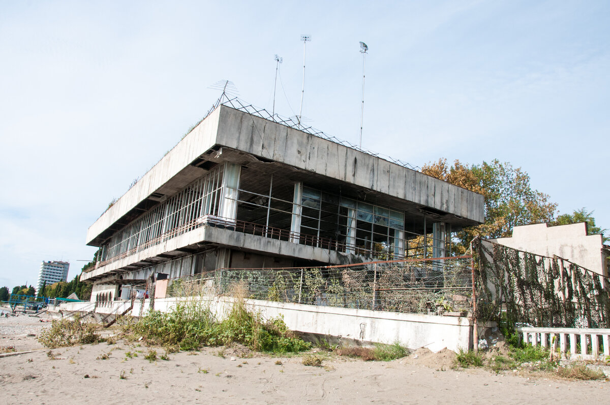 Бывший военный санаторий