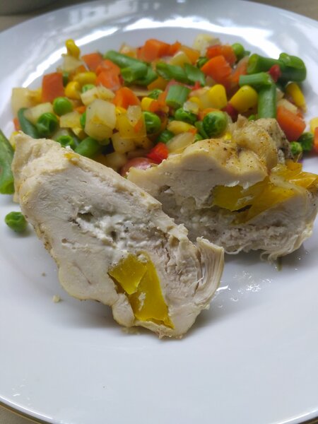 Готовые куриные рулетики