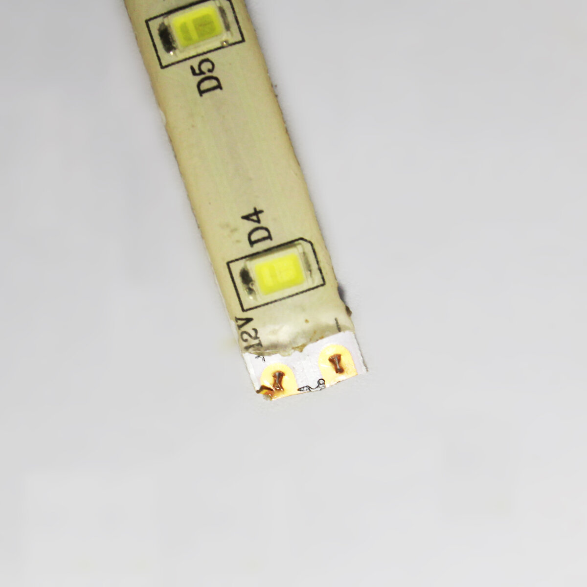 Как просто соединить две светодиодных ленты | Лампа Электрика | Дзен