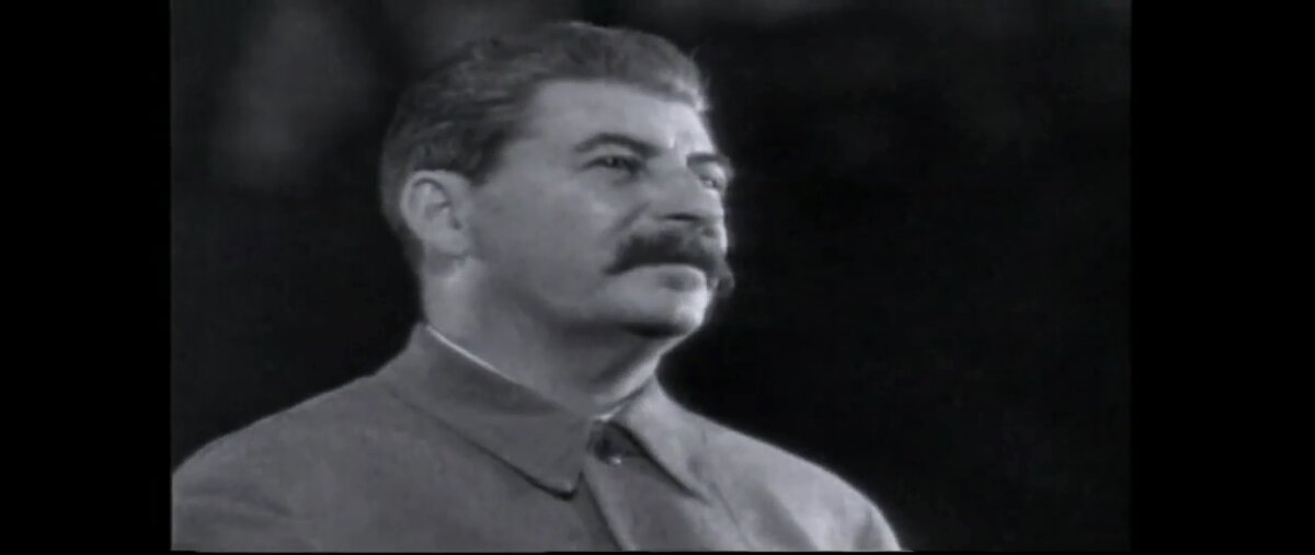 Сталин кличка коба. Кличка Сталина. Настоящее имя Сталина Сосо. Сталин убирал людей с фото.