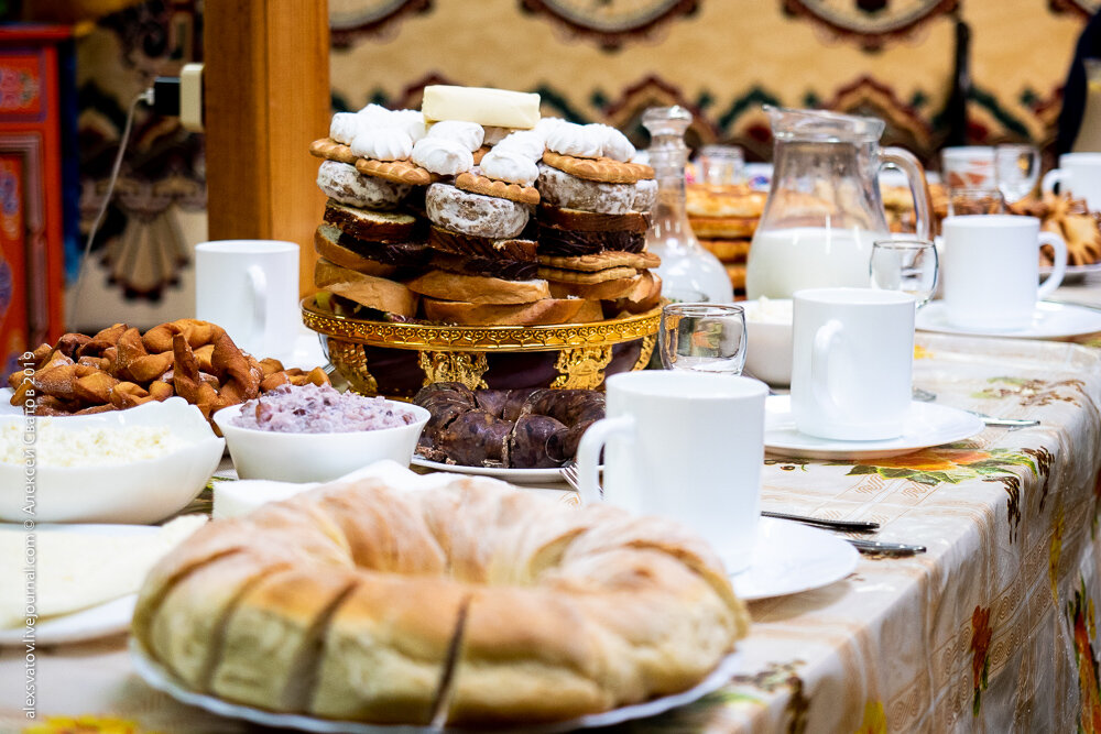 Бурятская Национальная кухня на Сагаалган