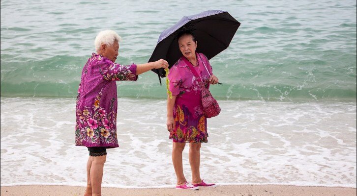 Китайцы на пляже