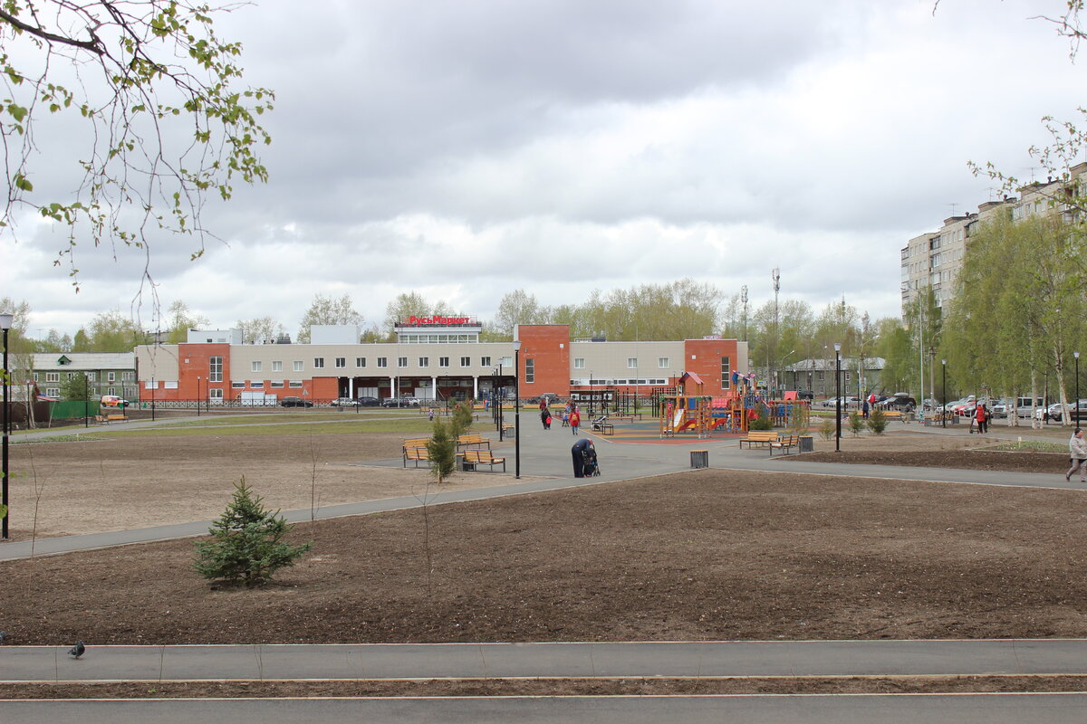 Фото со стороны к/т Русь