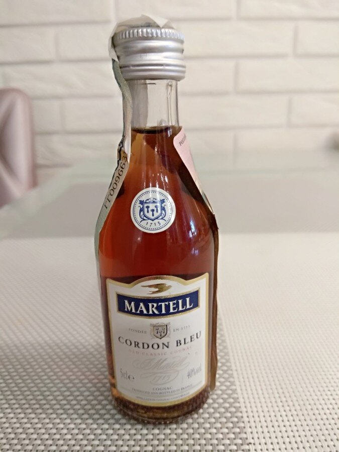 коньяк Martell Cordon Bleu