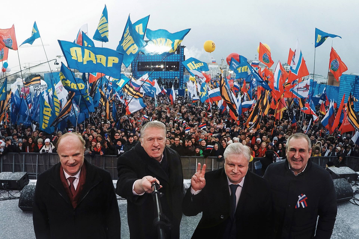 Жириновский с народом. Жириновский на митинге. Жириновский селфи. Народ.