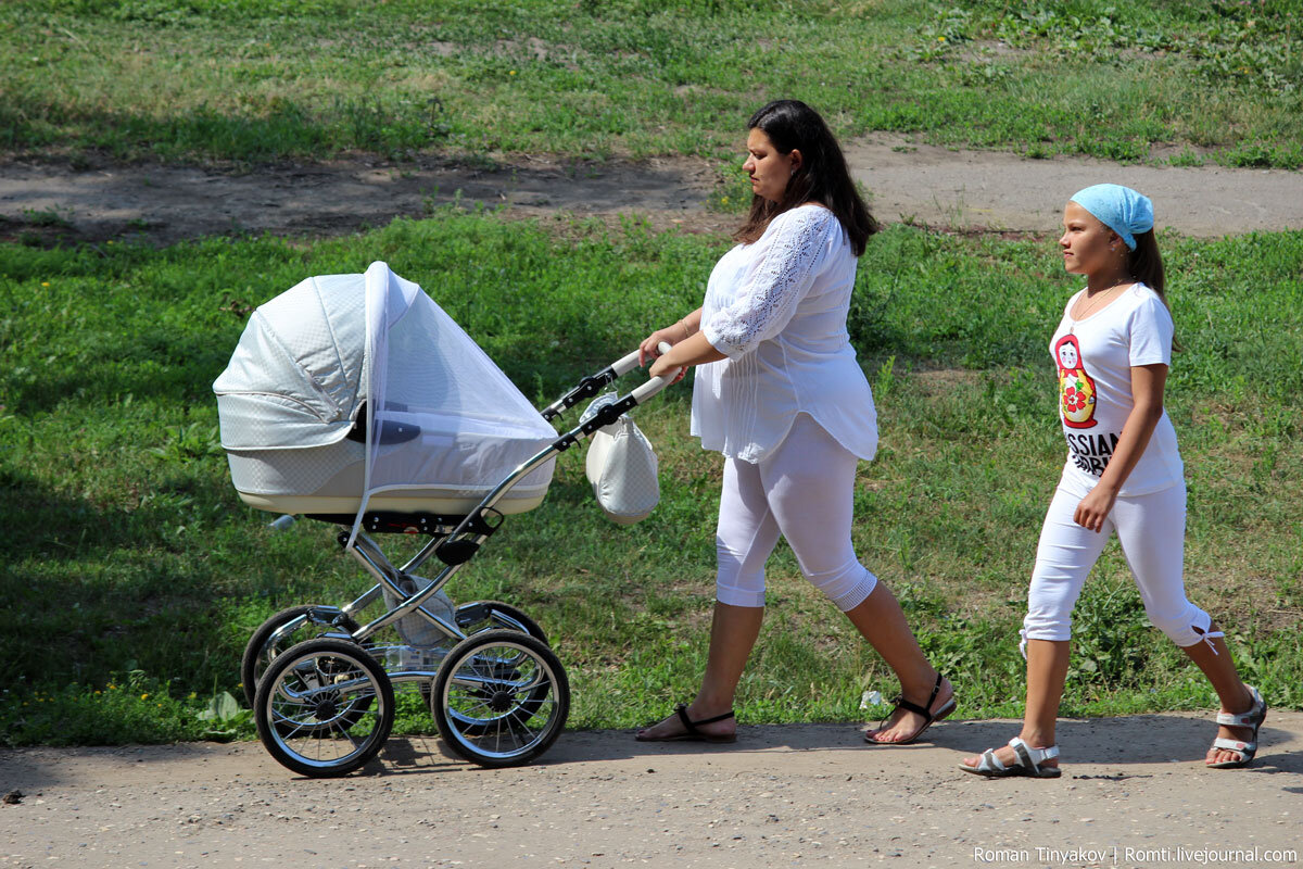 Порево целок в фото