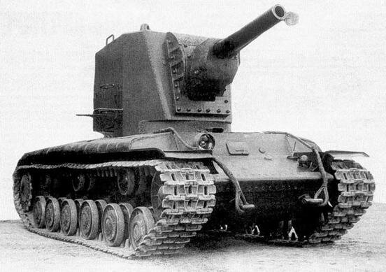 Танк КВ-2