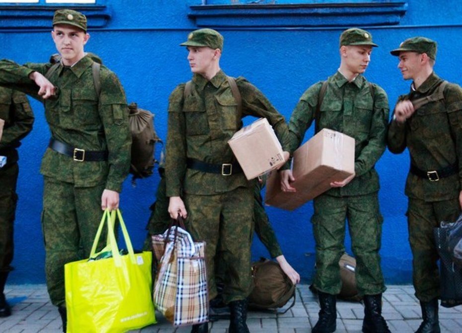 Ну, здравствуй, юность в сапогах!