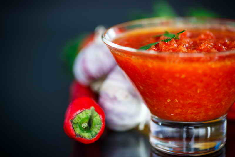 Абхазская острая аджика. Иллюстрация для статьи используется по стандартной лицензии Идеальный огород