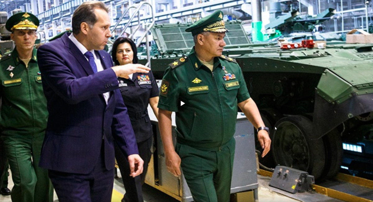 Тяжелая БМП Т-15 в репортаже телеканала "Звезда"