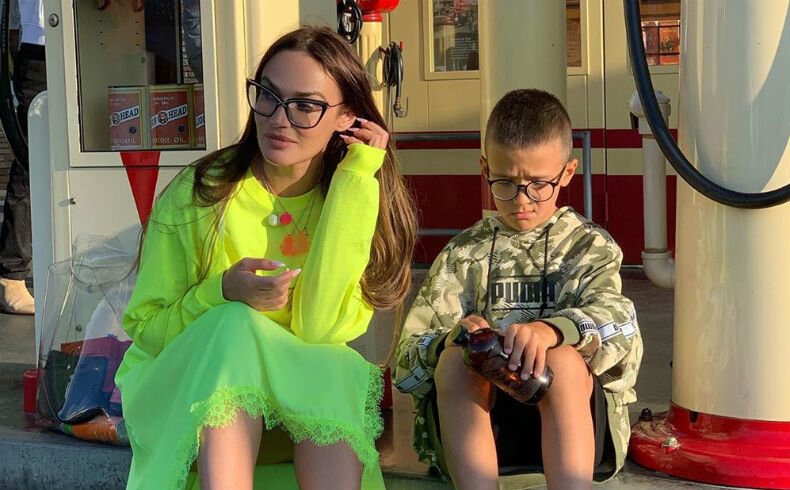 Алёна Водонаева с сыном Богданом 
Фото: «Инстаграм»
