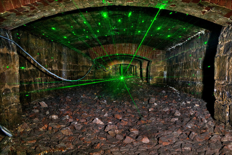 Нашли царские тоннели из камня под корпусами заброшенного военного училища