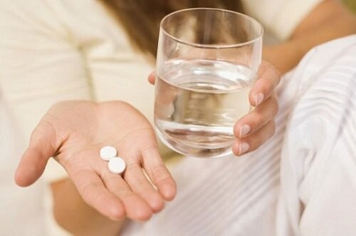 ГИПОТИРЕОЗ: 7 советов о коррекции дозы гормонального препарата в летне-осенний период