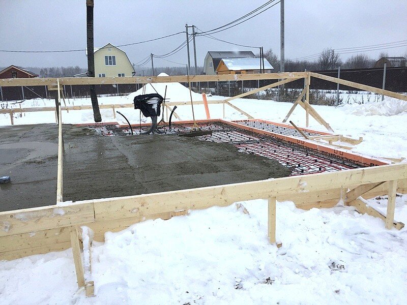 Зимнее строительство не имеет противопоказаний и имеет свои преимущества