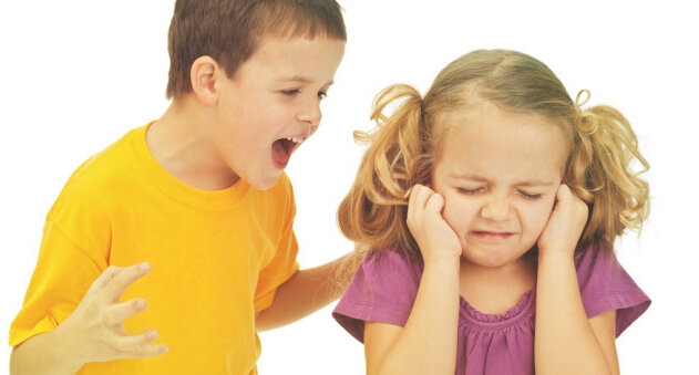 Часто старший винит младшего в том, что чувствует себя без внимания родителей