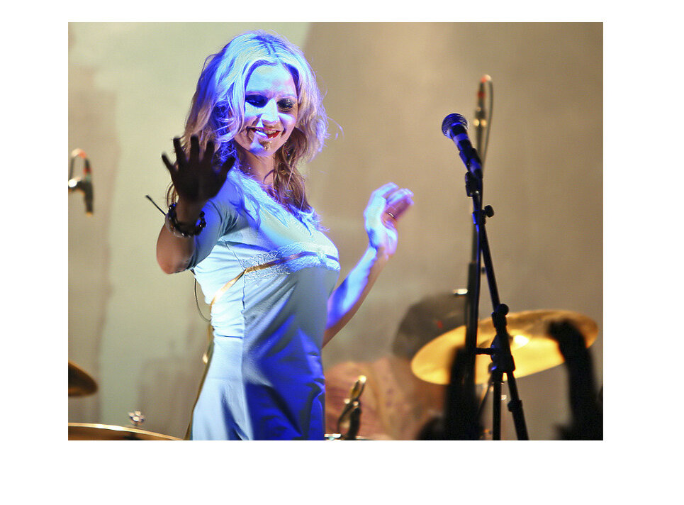 Группа delerium. Delerium poem. Delirium группа. Группа delerium. Группа delerium.