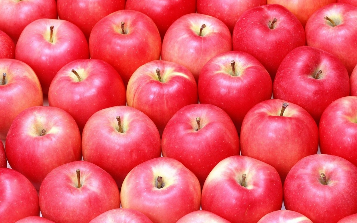 У одного из самых популярных в мире фруктов, в косточках, тоже, содержится цианид.