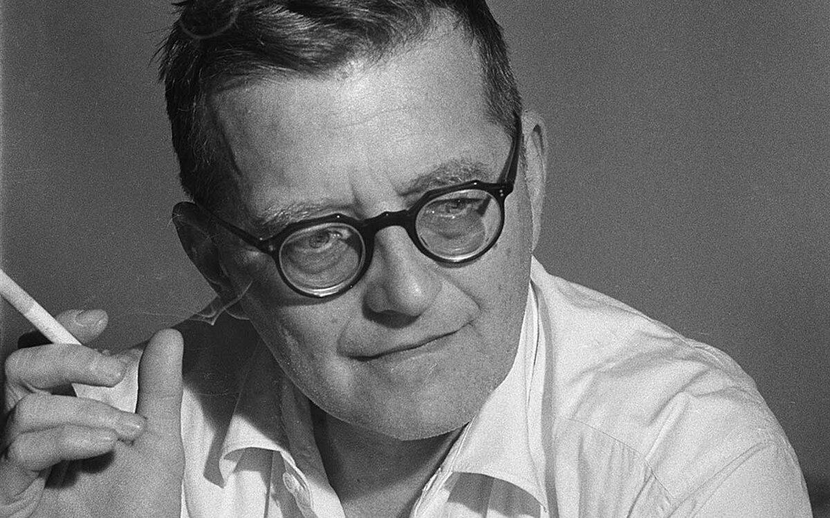 фото: https://www.classicalmusicnews.ru/interview/solomon-volkov-shostakovich-2016/