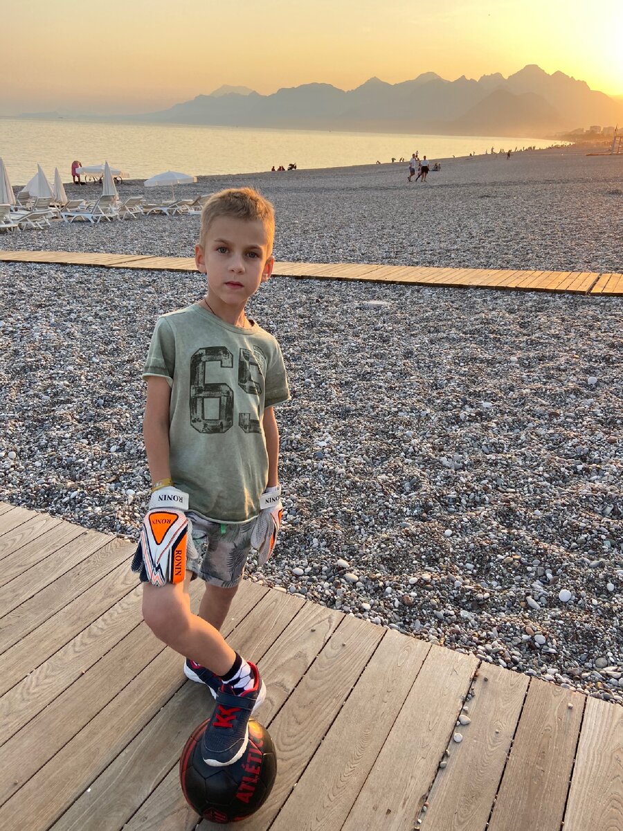 любитель футбола