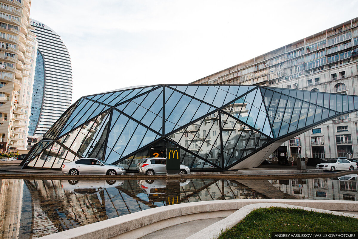 Макдоналдс в Батуми