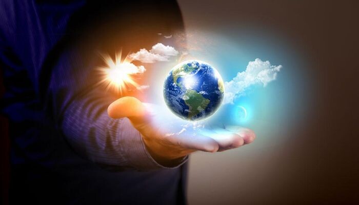 Если основывать предположения на политической сфере, то предположение, что скоро произойдет конец света возможно лишь в случае развязывания атомной войны. На этот счет имеются неутешительные прогнозы, в частности политика северно-американского сообщества.